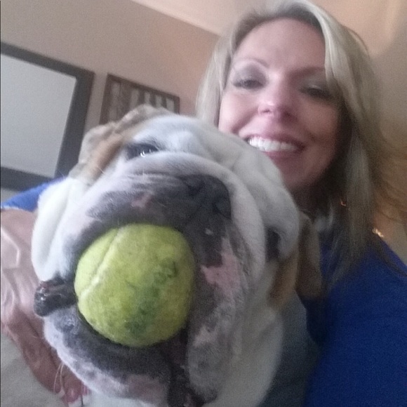 Meet your Posher, Stacey - Picture 3 of 3